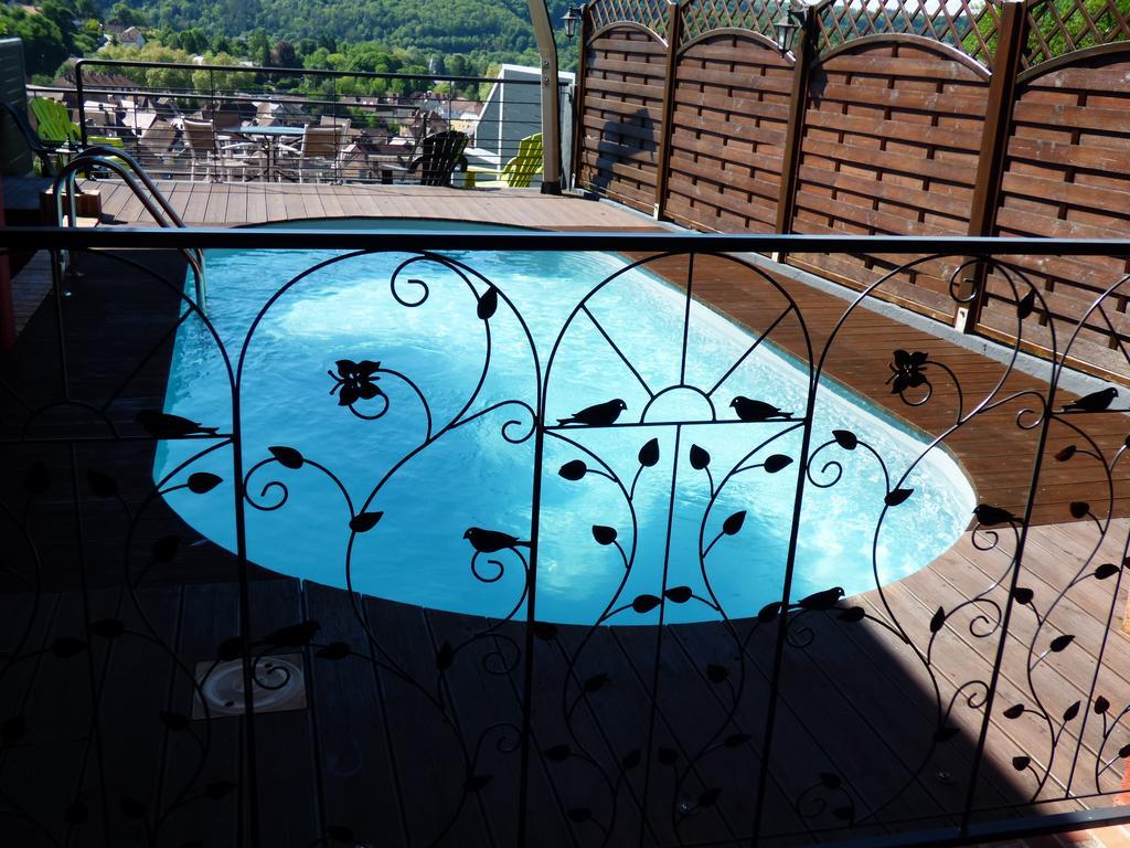 La Colline Aux Yeux Doubs Bed and Breakfast Baume-les-Dames Eksteriør billede