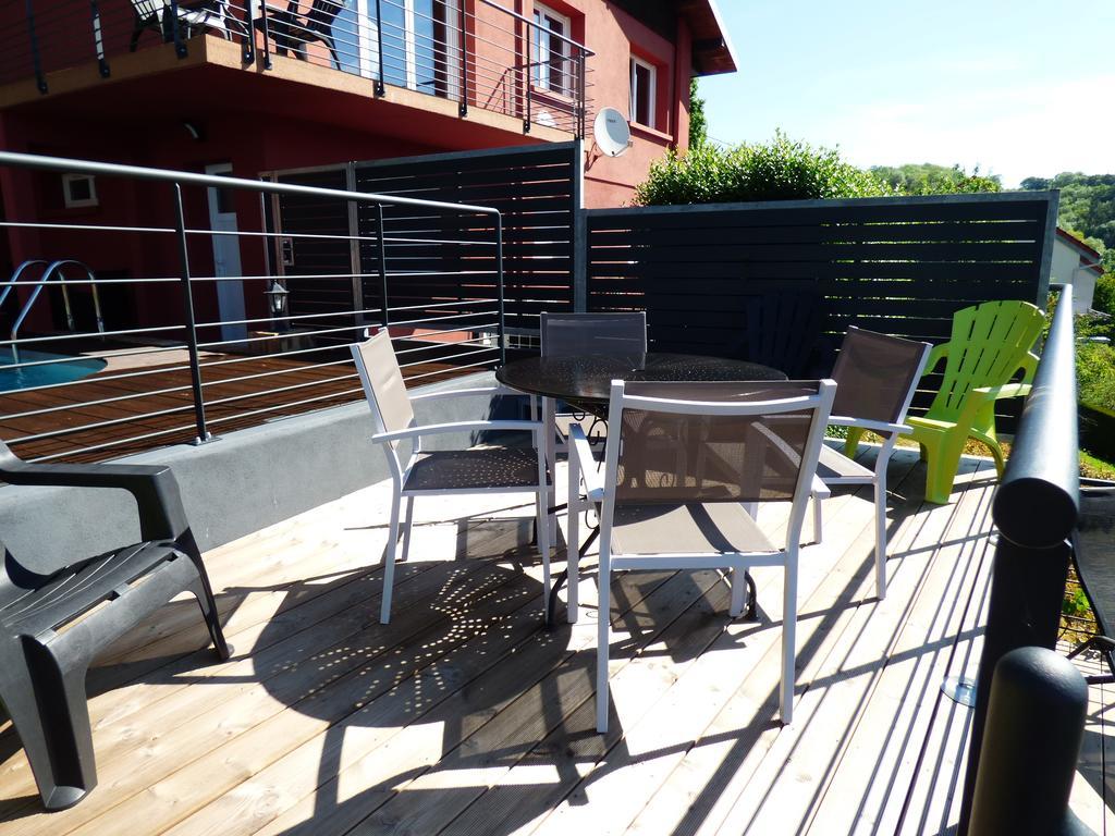 La Colline Aux Yeux Doubs Bed and Breakfast Baume-les-Dames Eksteriør billede